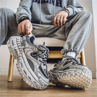 Baskets tendance pour hommes à plateforme épaisse, avec empeigne en maille respirante, semelle en caoutchouc à profondeur de grip, à lacets, robustes et décontractées pour l'extérieur