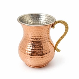 Taza de Cobre Puro Hecha a Mano de la Mejor Calidad con Acabado Pulido, Vajilla Duradera para Bar, Hogar y Restaurante, Disponible para la Venta - Product Image 3