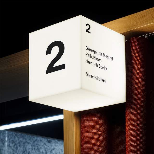 Customized Outdoor Waterproof Acrylic Sign Advertising Light Box LED Square Light Box