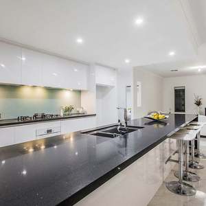 Meubles de cuisine modernes, design en kit, finition laquée blanche, matériau en bois MDF pour les contenants de rangement de cuisine, quincaillerie - Product Image 5