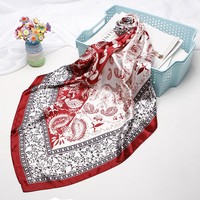 Bandana en polyester à motif de dessin animé Hip Hop euro-américain pour femmes, bandeau tendance et polyvalent, séchage rapide, foulard carré de 90 cm
