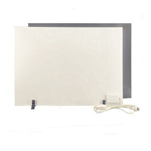 Chauffage électrique infrarouge autonome 800W style cheminée avec télécommande, économie d'énergie et protection contre la surchauffe - Product Image 1