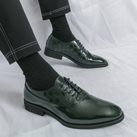 Italienische Herrenschuhe im Spitzenstil aus Glanzlackleder, Business-Schuhe mit Schnürverschluss, Formelle Oxford-Schuhe für Hochzeiten