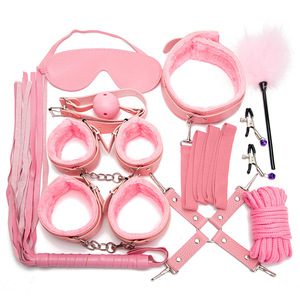 Combinazione di giocattoli del sesso flirtare 10 set coppie oggetti di scena di flirt mani e piedi rilegati manette e spina della bocca - Product Image 4