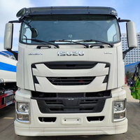 Camion-citerne à eau 1SUZU 4X2 15CBM à canon brumisateur pour la lutte contre la poussière, idéal pour les travaux d'assainissement – Vente directe usine