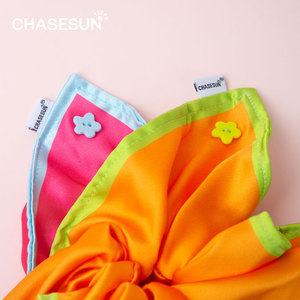 Chasesun Chouchou en satin coloré, grand motif floral carré, accessoire de mode décontracté pour queue de cheval - Product Image 4