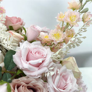 ลูกบอลดอกไม้สีชมพูขนาด 60 ซม. ช่อดอกไม้ราคาประหยัดสำหรับตกแต่งโต๊ะกลาง - Product Image 4