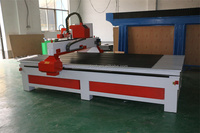 1325 1530 CNC routeur à bois Machine pour la fabrication de meubles et le travail du bois pour la sculpture et la gravure avec moteur engrenage PLC Core Components