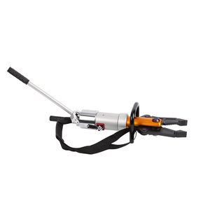 Pince à écartement hydraulique portable Changjie 10-50 kN pour équipement de lutte contre les incendies - Product Image 1