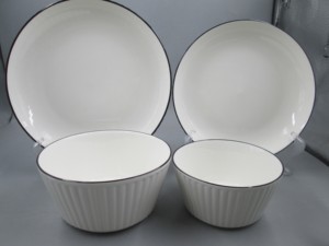 Vaisselle en céramique à rayures verticales simples pour la maison, assiettes et bols de style <span class=keywords><strong>Yamada</strong></span>, design tendance et de haute qualité, vente en gros - Product Image 1