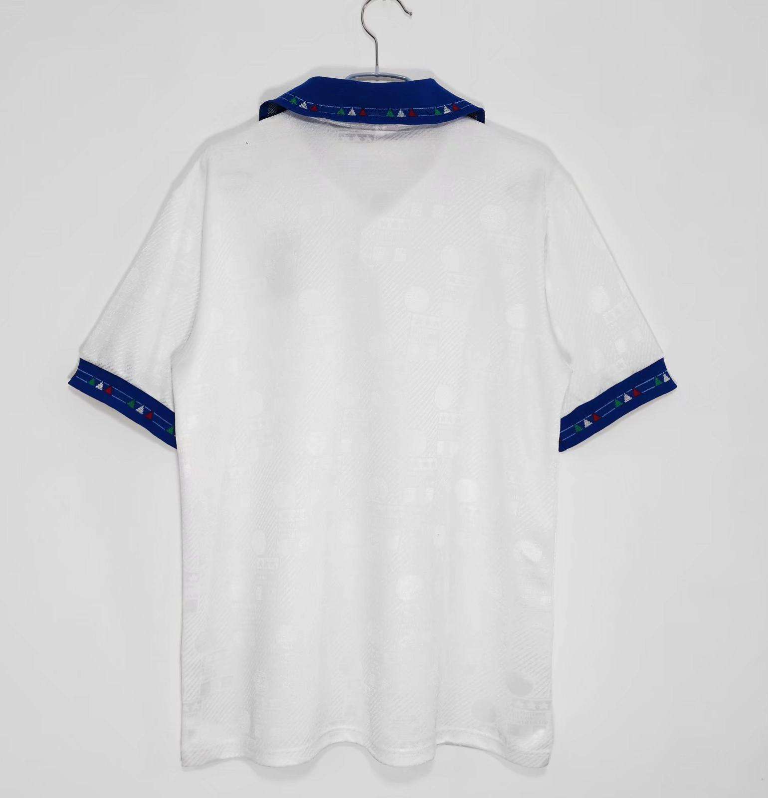 สีน้ำเงิน