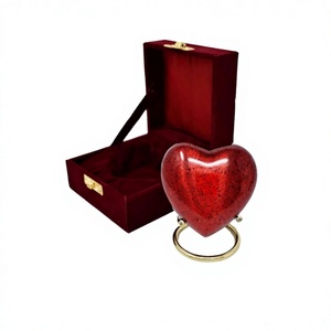 Petite urne en forme de cœur pour cendres humaines Urne souvenir avec boîte et support Urne rouge Honore votre bien-aimé Petite urne pour hommes et femmes - Product Image 1