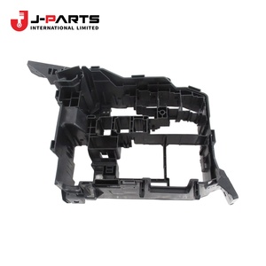Bloque de Relés del Lado del Conductor para Toyota Hilux LN106 1988-1997 OE 82751-89104 8275189104 - Product Image 1