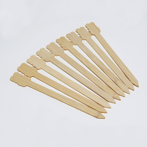 Brochettes en bambou sculptées d'animaux fantaisie, nouveau style, 150 mm de long, pour fruits et cocktails - Product Image 3