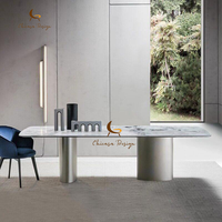 Ensemble de table à manger et table basse de restaurant en acier inoxydable avec plateau en marbre, design moderne et luxueux