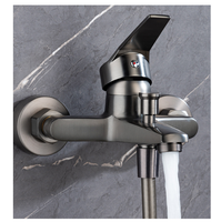 Nouvelle suite de robinetterie sanitaire murale de luxe en laiton moderne pour salle de bain d'hôtel 2026 – Mitigeurs de douche en métal standard