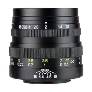 中意光学创造者42.5毫米F1.2是为M43安装数码相机开发的人像定焦镜头。