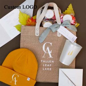 ถุงผ้าแคนวาส OEM สำหรับงานแต่งงาน ของชำร่วยแบบกำหนดเอง ของขวัญสุดโรแมนติก เป็นมิตรกับสิ่งแวดล้อม สำหรับงานฉลองครบรอบ - Product Image 1
