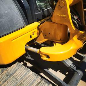Miniexcavadora Komatsu PC50 de 5T con pocas horas de uso, original de Japón, usada, para excavación y apertura de zanjas, con certificación CE. - Product Image 6