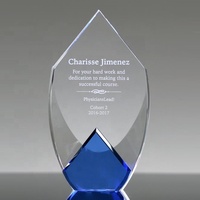 Usine de vente en gros Bouclier de cristal Logo personnalisé personnel Gravure laser Crystal Awards Verre Trophée Entreprise Distribution