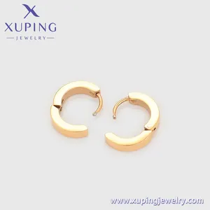 T000685742 Xuping joyería nueva venta caliente moda señoras simple popular pequeño aro circón 18K chapado en oro pendientes de acero inoxidable