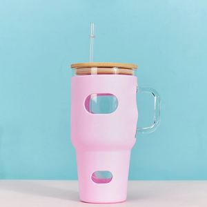 Vaso de Vidrio para Auto de 32oz con Asa y Funda de Silicona para Bebidas Heladas de Verano - Product Image 6