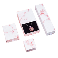 Boîte d'emballage coulissante en carton rigide OEM en papier gaufré pour bijoux, personnalisée pour colliers, organisateur cadeau écologique