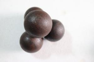 Acier inoxydable à haute teneur en chrome, 12 mm à 180 mm, meulage, haute efficacité de meulage, surface lisse, sans fissures ni trous d'air - Product Image 5