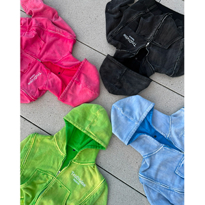 Produttore di Felpe con Cappuccio Personalizzate con Strass, Abbinamento di Colori, Resistenza al Sole, Cerniera Staccabile e Lavaggio Acido - Product Image 3