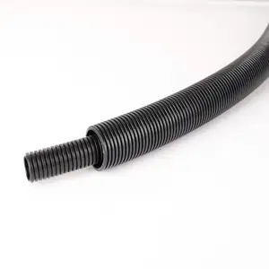 Le manchon de protection de tuyau ondulé de câble ignifuge épaissi noir AD32 PP conduit en plastique peut être personnalisé