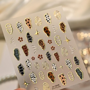 Pegatinas Retro para <span class=keywords><strong>Uñas</strong></span> con Estampado <span class=keywords><strong>Animal</strong></span>, Estrellas Doradas, Flores y Diseños Geométricos, Estampado de Leopardo, Rayas de Cebra, Estampado de <span class=keywords><strong>Vaca</strong></span>, Calcomanías para Manicura - Product Image 6