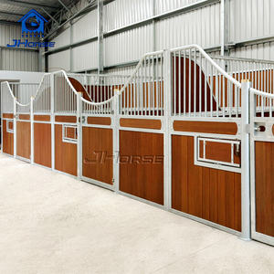 Struttura in Acciaio Prefabbricata per Prodotti Equini, Progettazione Gratuita, Disegno 3D, Pannelli per Stalle e Box per Cavalli - Product Image 1
