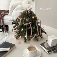 UMIND Nouveaux décorations de table en pin de Noël pur PE pour restaurants et halls d'accueil – Prix direct de gros