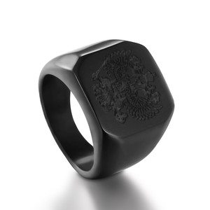 Anillo grabado personalizado de acero inoxidable, pintura negra, masónico - Product Image 2