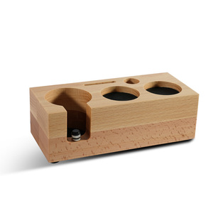 Base de tamper à café en bois de hêtre Casso 51mm 58mm, cinq trous, en bois massif, accessoire universel pour café, rangement - Product Image 3