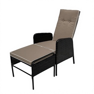 Chaise longue inclinable réglable en rotin moderne et confortable pour l'extérieur, avec coussin, pour villa, jardin, patio, cour - Product Image 1