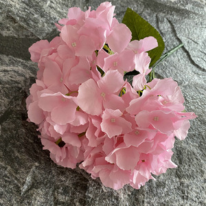 <span class=keywords><strong>Bouquet</strong></span> d'hortensia réaliste à 5 têtes avec feuilles fleur artificielle vente chaude maison salon décor <span class=keywords><strong>de</strong></span> mariage - Product Image 6