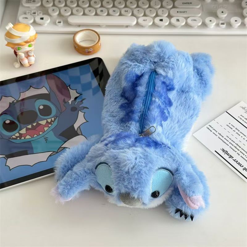 Astuccio per penne Stitch