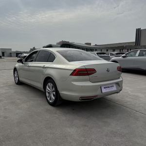 Vente de voiture personnelle à moitié prix Berline |   Volkswagen VW Magotan 2018 Facelift 330TSI DSG Édition Luxe |   Expédition mondiale par mer/terre - Product Image 3