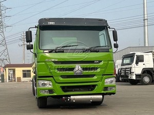 Camión de Reabastecimiento Móvil Original de 25000L-30000L, Camión Sinotruk Howo, Camión de Reabastecimiento de Combustible para Aviones en Venta, Precio del Vehículo - Product Image 5