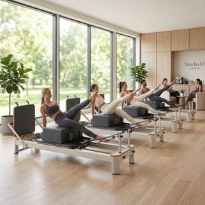 Lit <span class=keywords><strong>de</strong></span> Pilates en alliage d'aluminium blanc <span class=keywords><strong>de</strong></span> qualité, équipement professionnel <span class=keywords><strong>de</strong></span> Pilates, machine <span class=keywords><strong>de</strong></span> fitness pour salle <span class=keywords><strong>de</strong></span> sport - Product Image 2