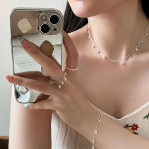 Bague d'index personnalisée en argent pur S925 pour femme avec perle naturelle et chaîne réglable à tirer - Product Image 3