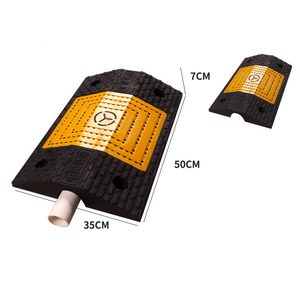 Ralentisseur de vitesse en caoutchouc antidérapant, monocanal, jaune et noir, robuste, pour zone communautaire - Product Image 1