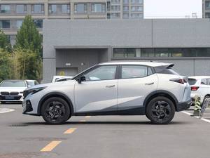 سيارات جاك جي إس 3 00/06 الإصدار الدولي 1.5 تيربو سيارات دفع رباعي صغيرة تعمل بالبنزين - Product Image 4