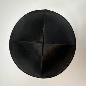 휴일을위한 정교한 원시 실크 Yarmulke 우아한 유대인 모자 결혼식을위한 고급 새틴 유대인 모자 소프트 터치 - Product Image 4