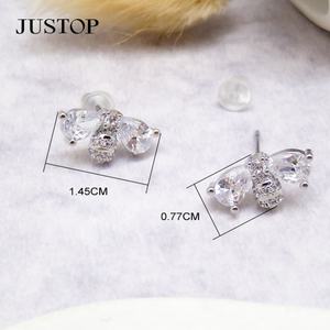 Pendientes de latón antialérgicos de lujo, diseño moderno de abeja-insecto con chapado en oro, pequeño y bonito perno con joyería de cristal de circón - Product Image 3