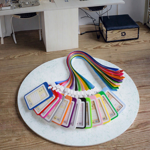 Insignia de identidad Abs de color caramelo, cordón de plástico para trabajo, correa para el cuello para acceso al autobús, tarjeteros para estudiantes - Product Image 6