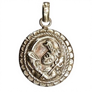 Collar con Colgante de Dios para Niños, Plata de Ley 925, Regalo para Compromiso - Product Image 1