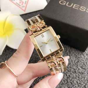 นาฬิกาควอทซ์ที่มีสไตล์ของสายรัดข้อมือระดับไฮเอนด์ที่เรียบง่ายและประณีตสำหรับแฟชั่นและหรูหราของผู้หญิง - Product Image 3