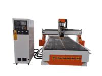 Machine de fraisage CNC multifonctionnelle 3 axes 1530ATC avec broche de 9 kW pour le travail du bois et changement d'outil en ligne droite